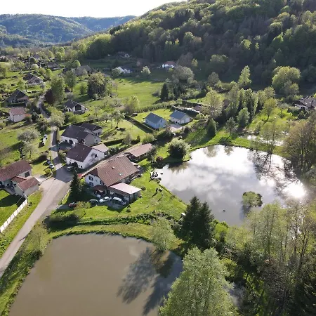Gite Les Ecureuils Fresse Exterior photo